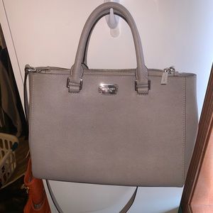 Gray Michael Kors Purse w/ Crossbody Strap